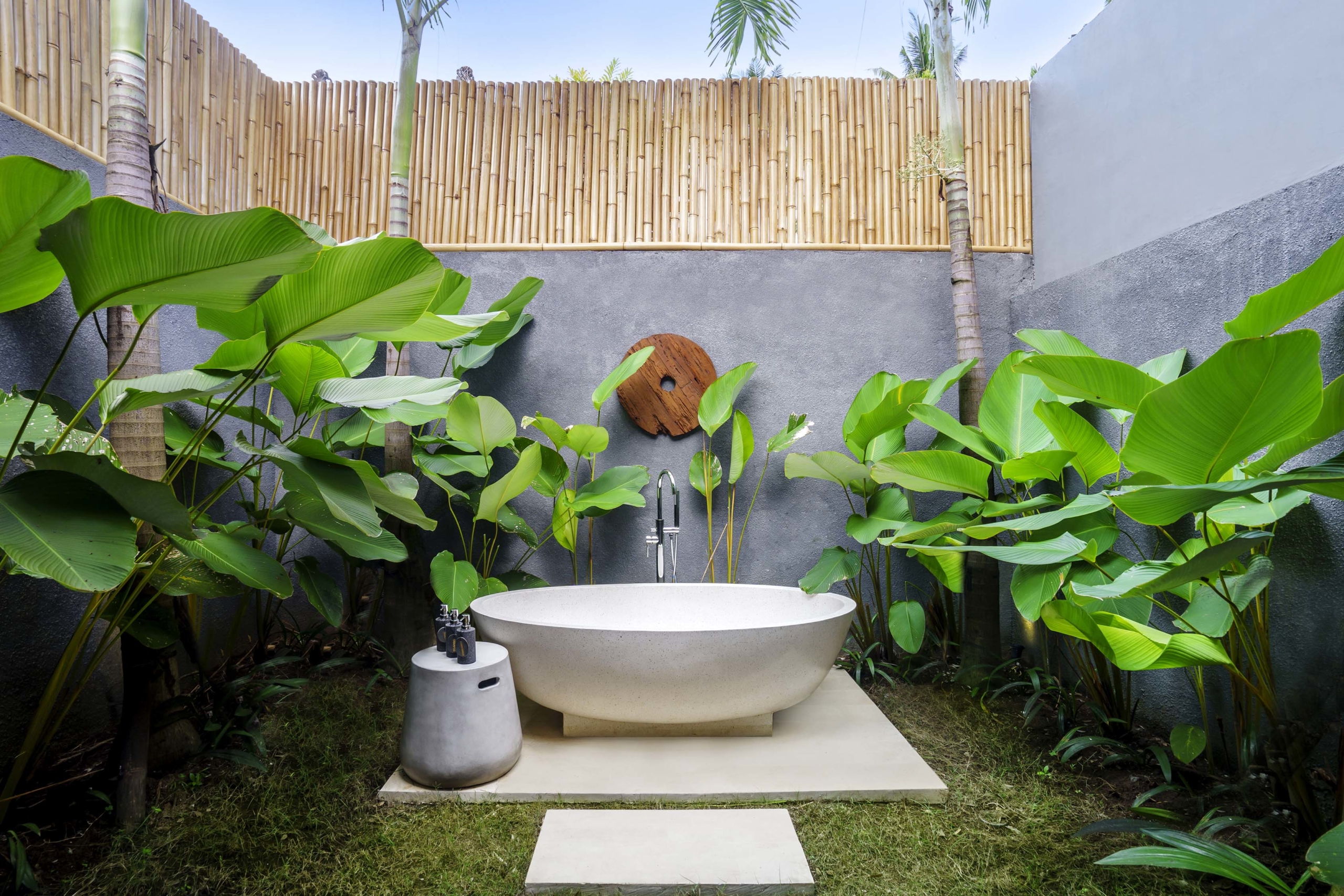 Outdoor Bathtub Villa Naya Ubud Bali