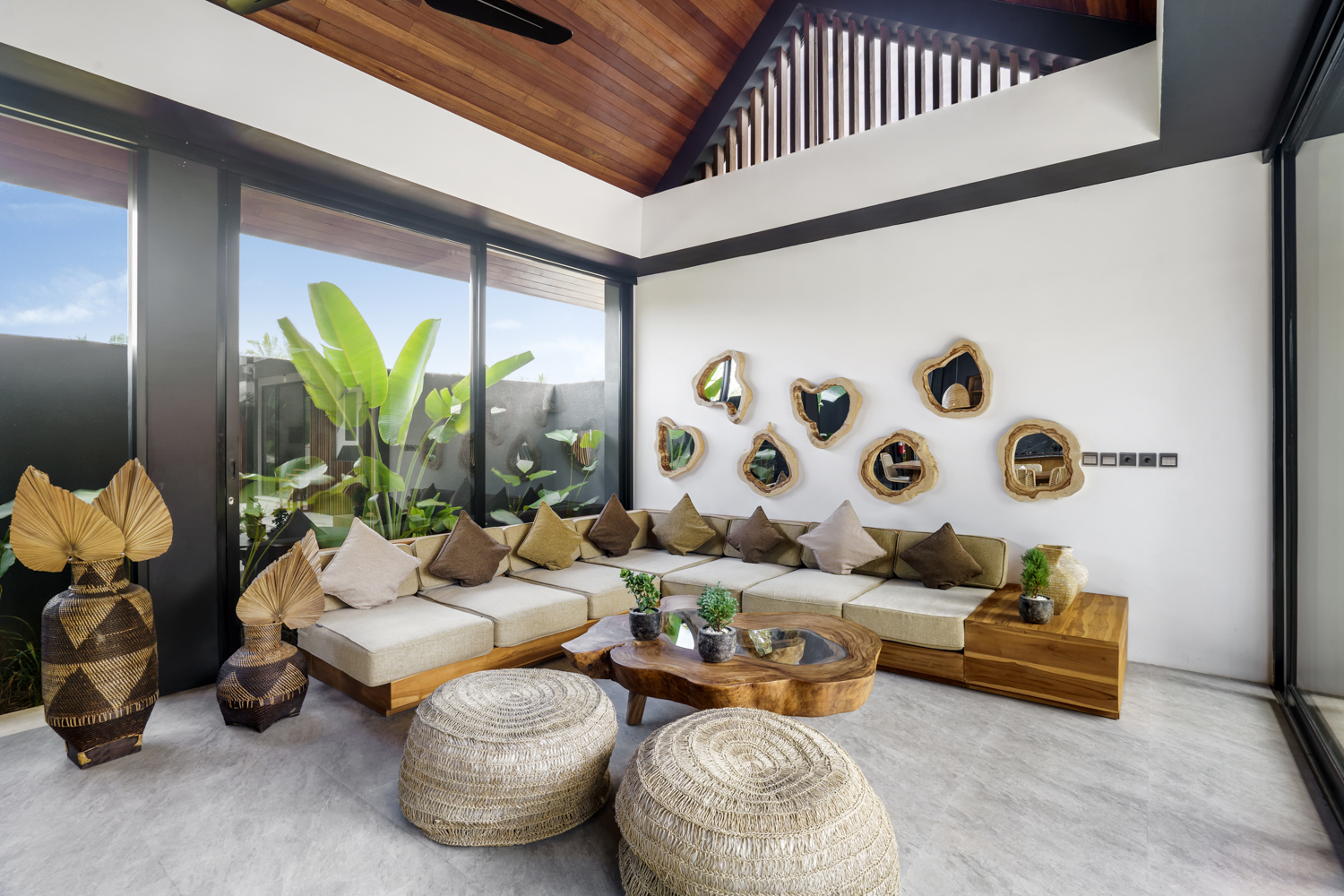 Living Room Villa Shanti Sawah Pejeng Bali