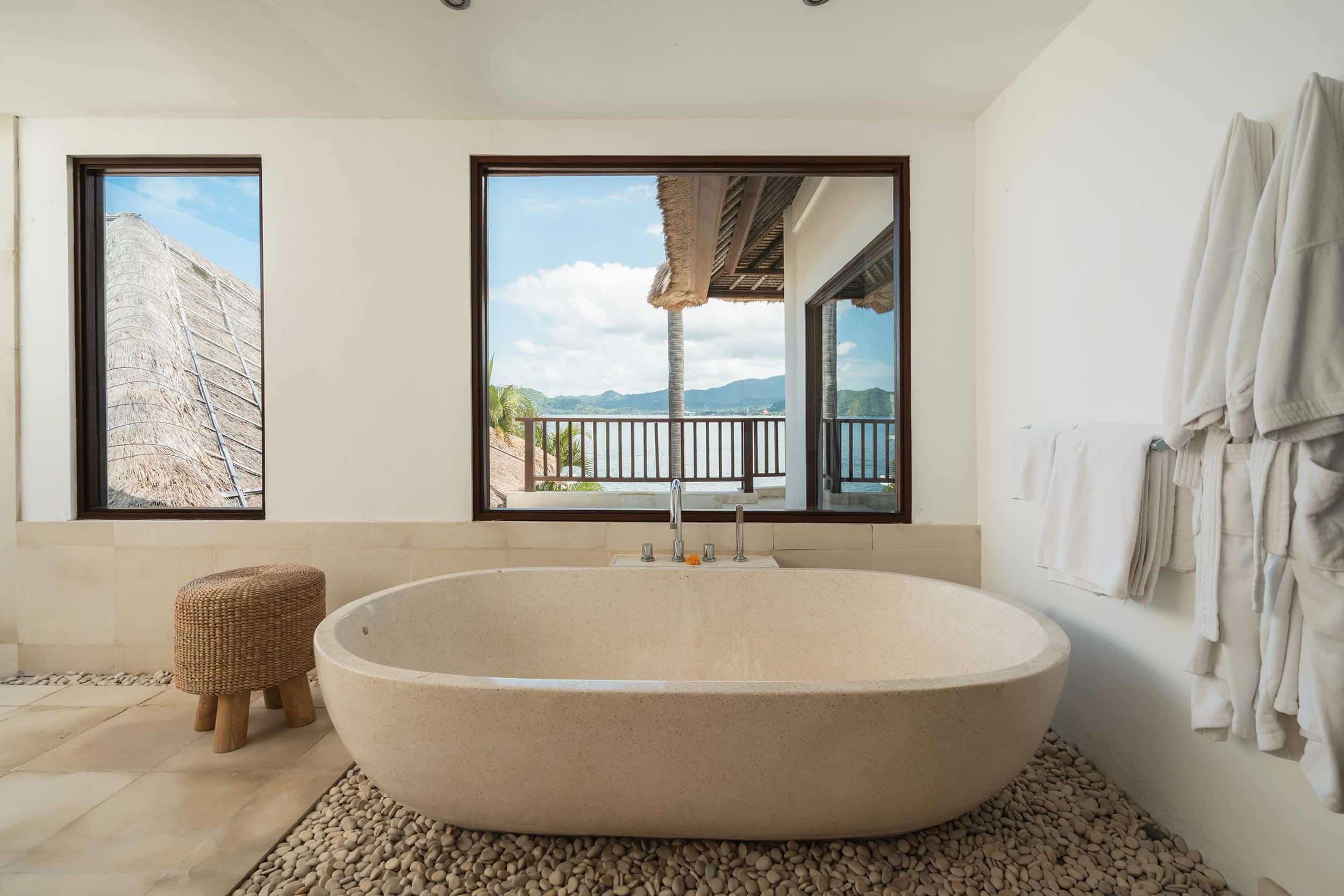 Candidasa Villa Blanca - Bathtub