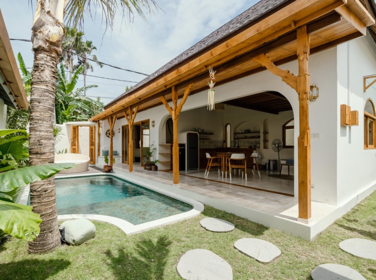 Pool View Villa Canggutopia 3