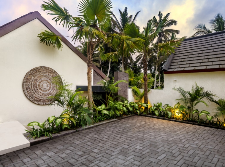 Entrance Gate Villa Damai Ubud