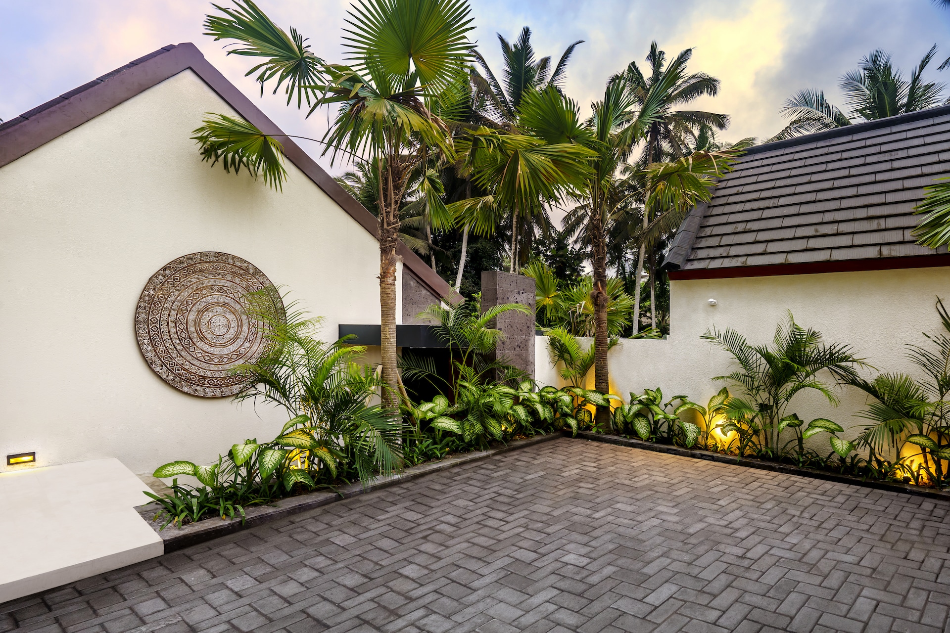 Entrance Gate Villa Damai Ubud