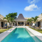 Private Pool Surga Blue Villa