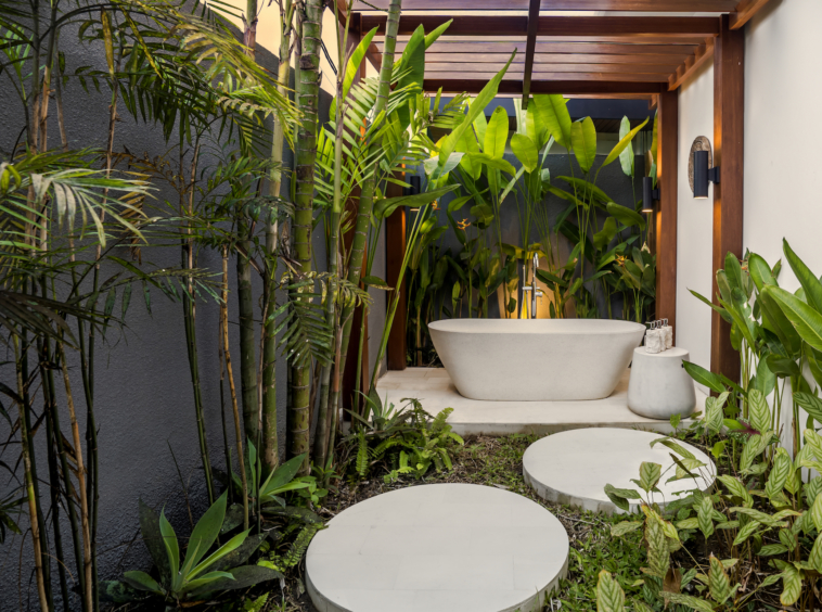 Outdoor Bathtub Cevennes Villa Ubud Bali