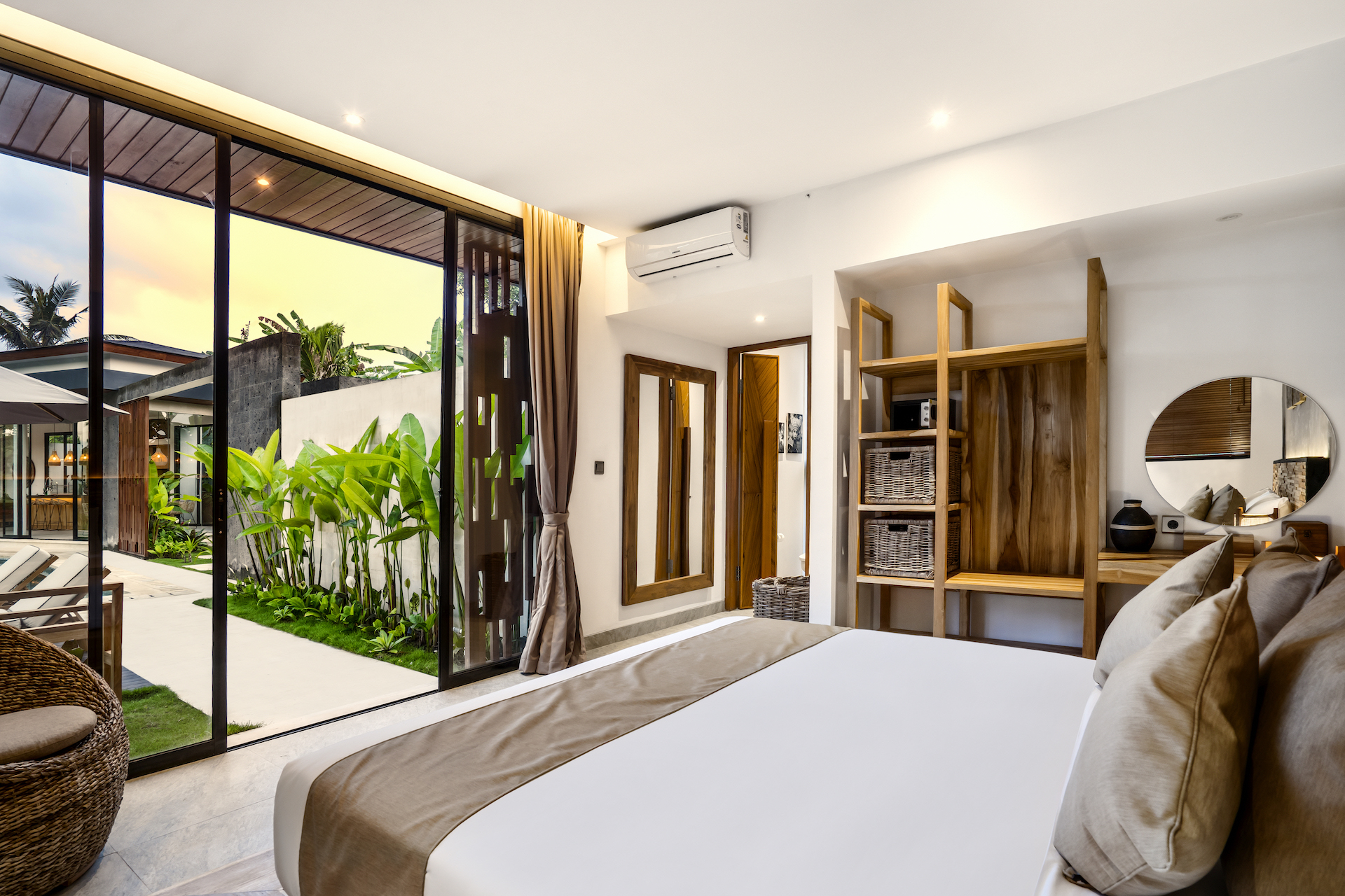 Double Bed Villa Luna Ubud Bali