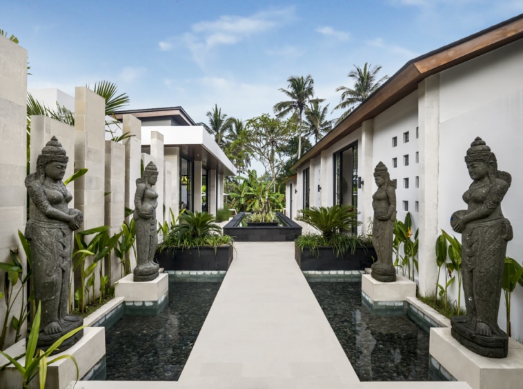 Entrance Area Villa Hammock Ubud Bali