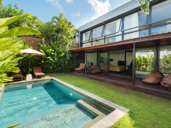 Bingin Villa Kia Ora - Pool Day