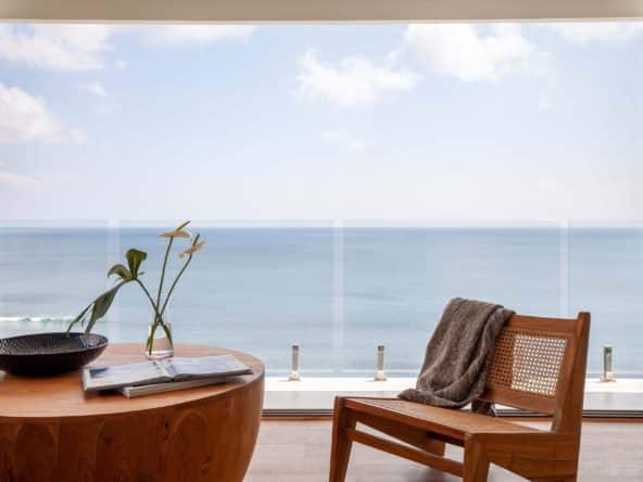 Cozy living room with Beach View at Aqua Bingin