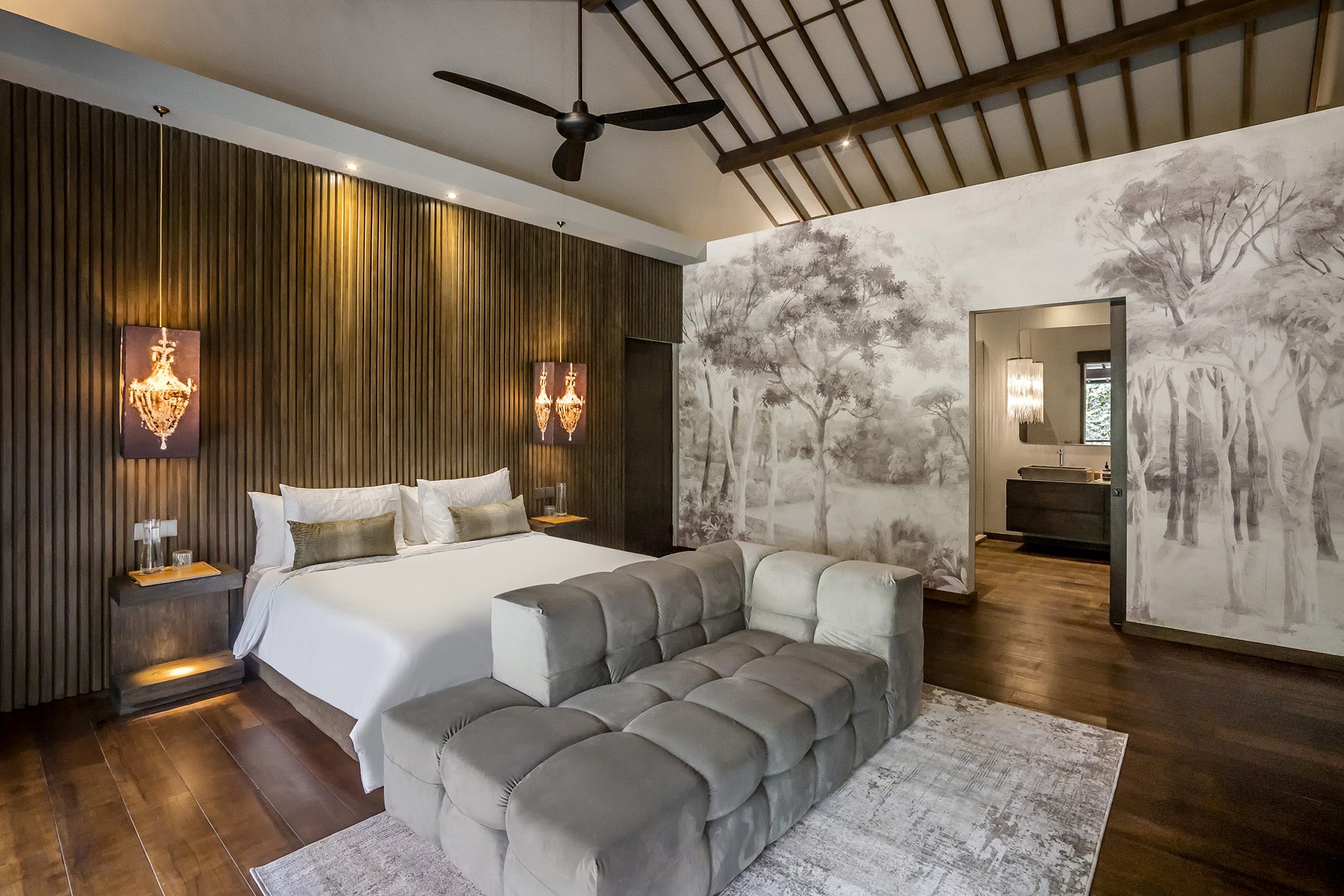 Pererenan villa master bedroom