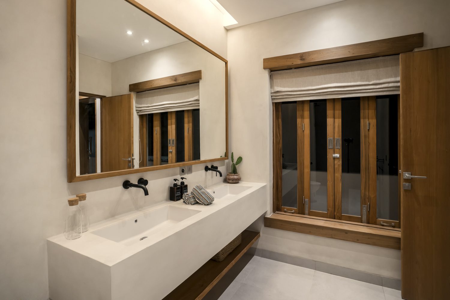 Bingin Villa Oasi 1 ensuite-bathroom