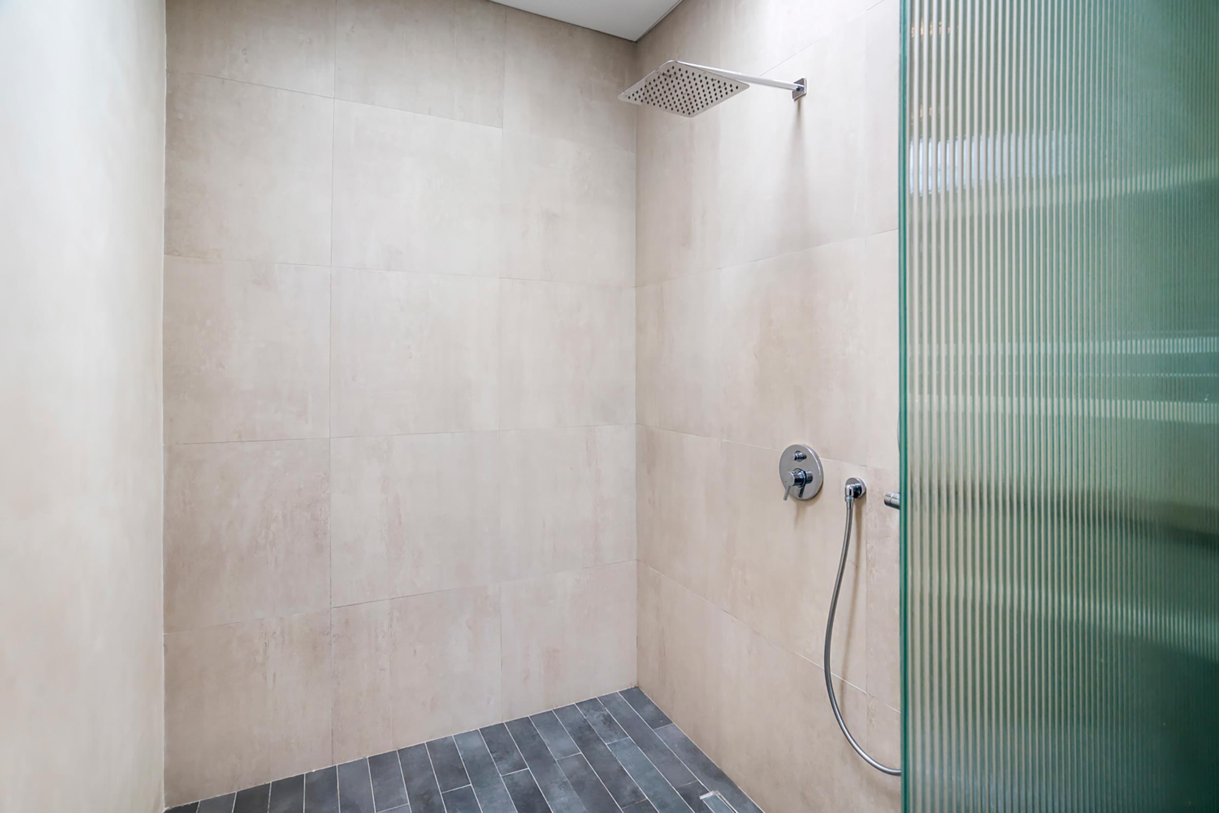 Uluwatu Villa Blue Kai - Shower