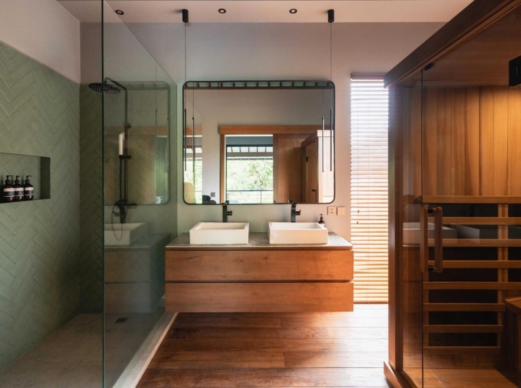 Luxury Villa Pererenan Umayam Sanctuary - Master Bathroom