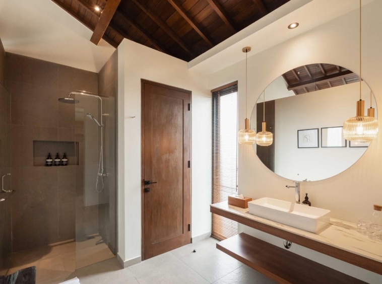 Canggu Rocca Bella Loft 4 - Bathroom 1
