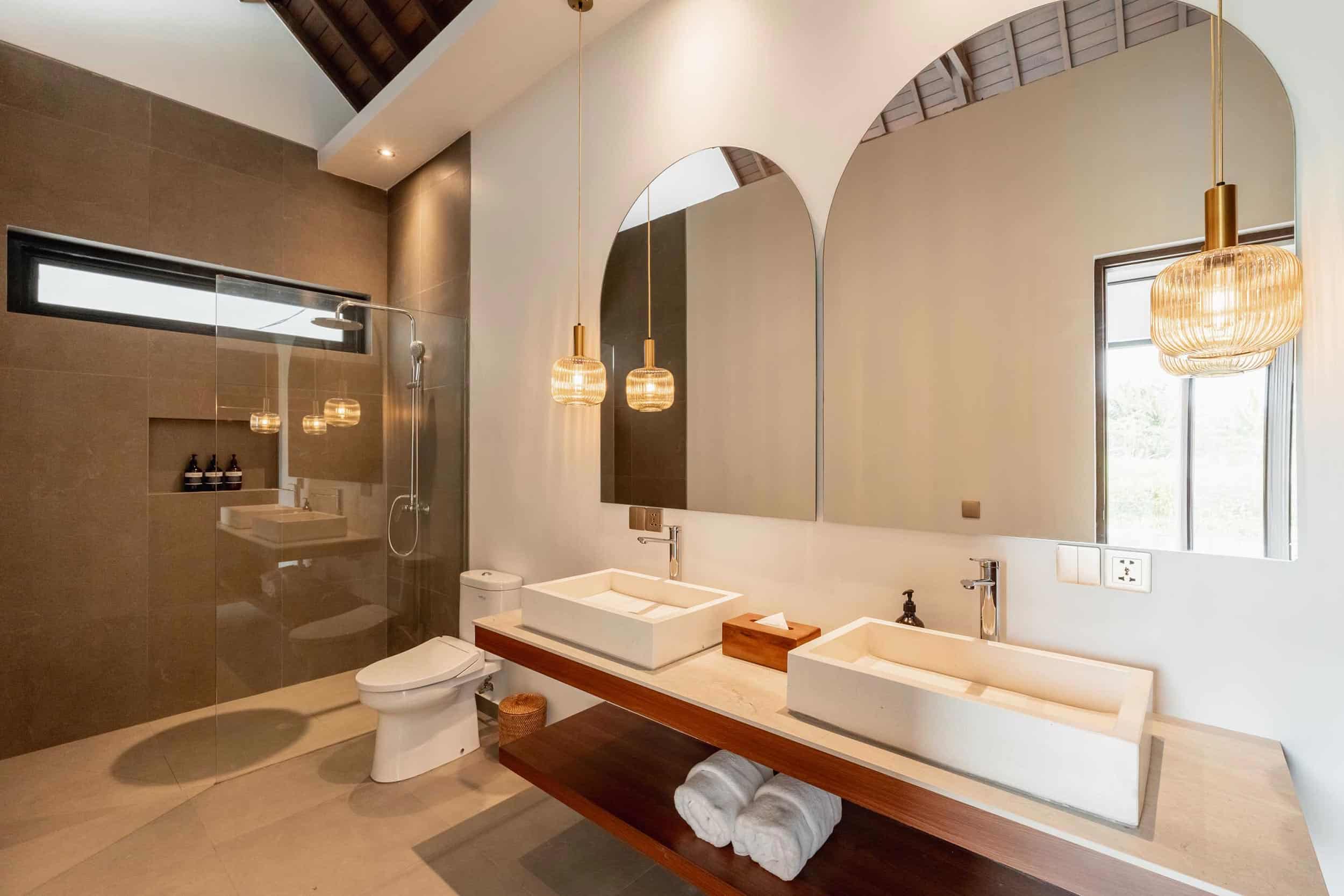Canggu Villa Rocca Bella Villa 1- Bathroom 1