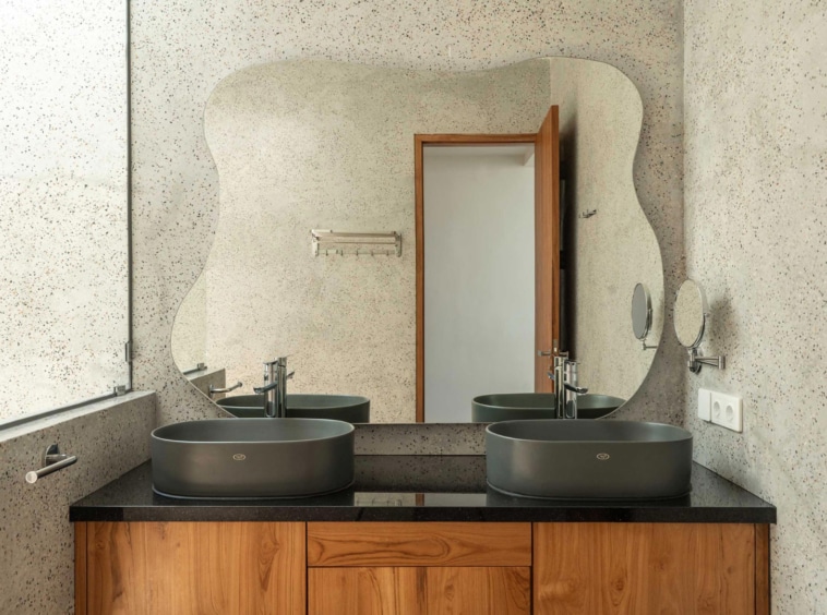 Double-Sink.jpg
