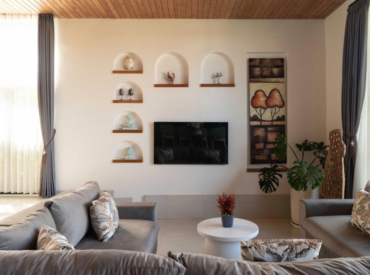 Umalas-Villa-Bens-Villa-2-TV-Area.jpg