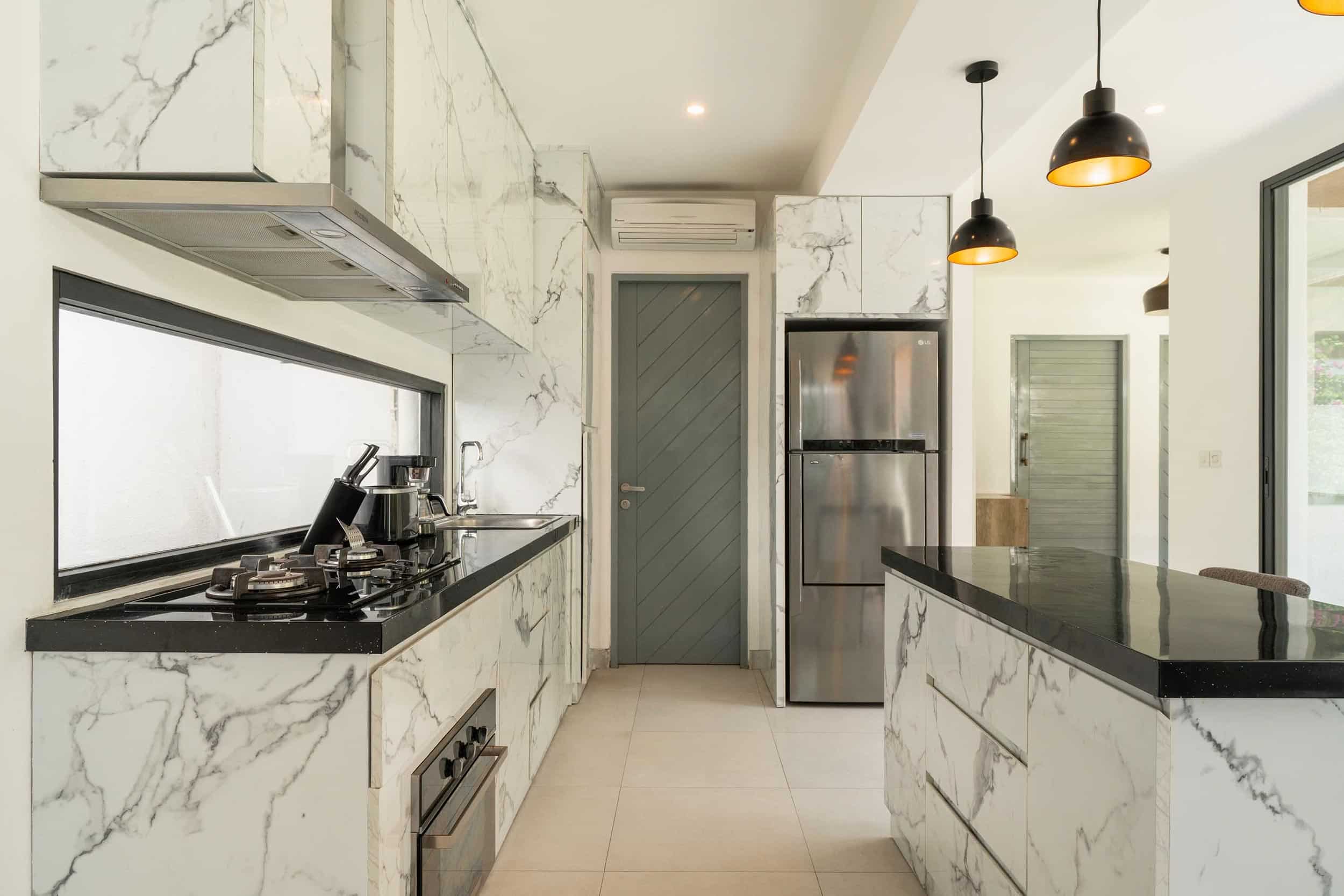 Berawa Villa Melasti 2 -Kitchen Dining