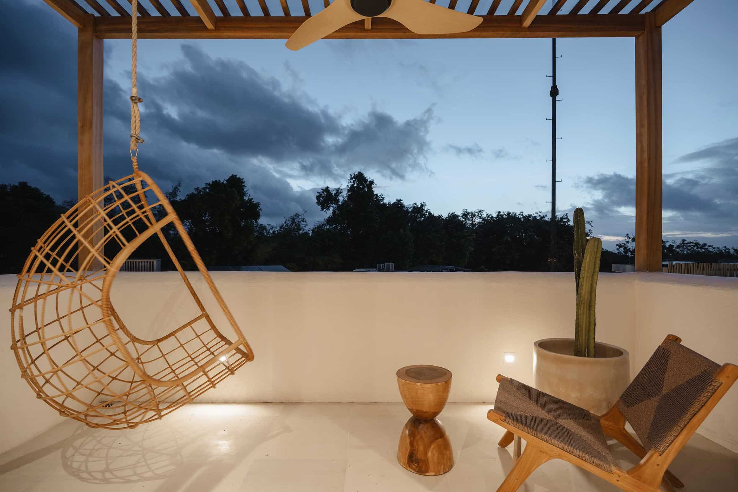 Bingin Villa Tomar El Sol - Balcony Night