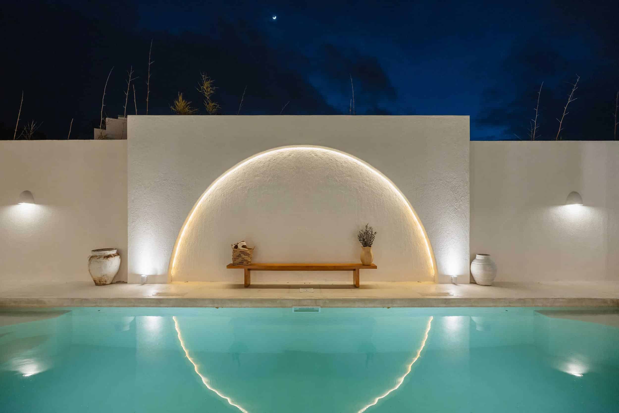 Bingin Villa Tomar El Sol - Pool Side
