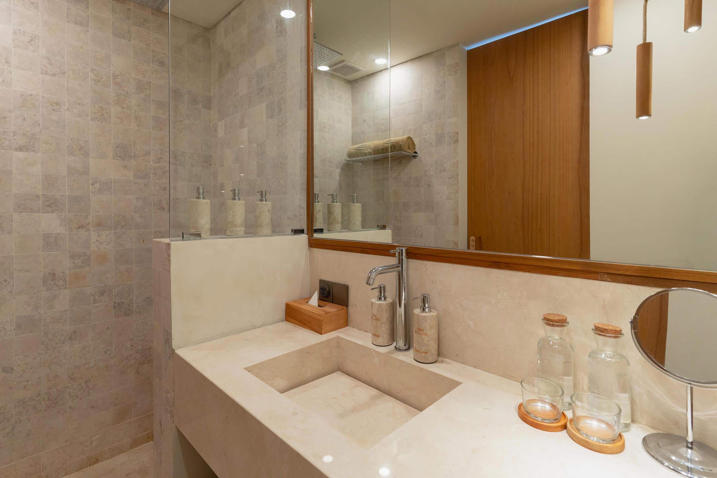 Bingin Villa Kalani Spirit - Bathroom