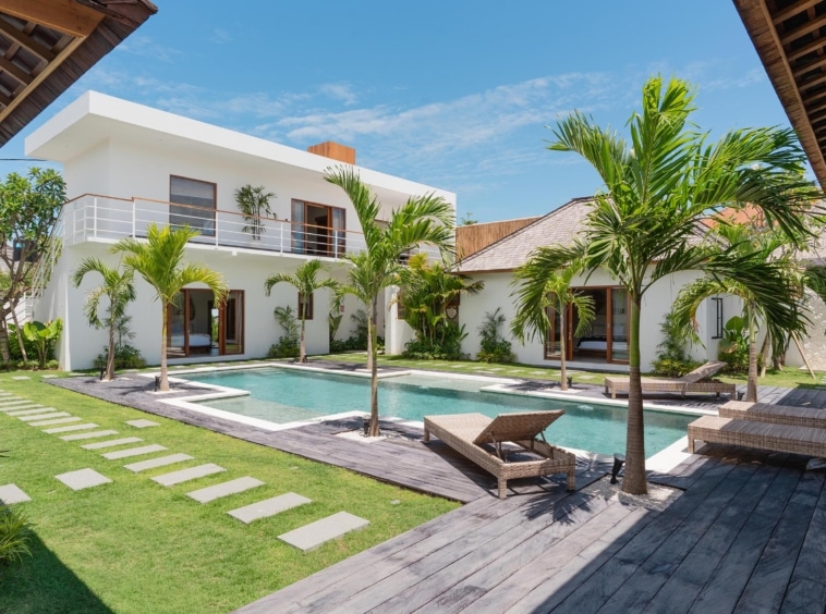 Seminyak Villa Sora - Outdoor Area