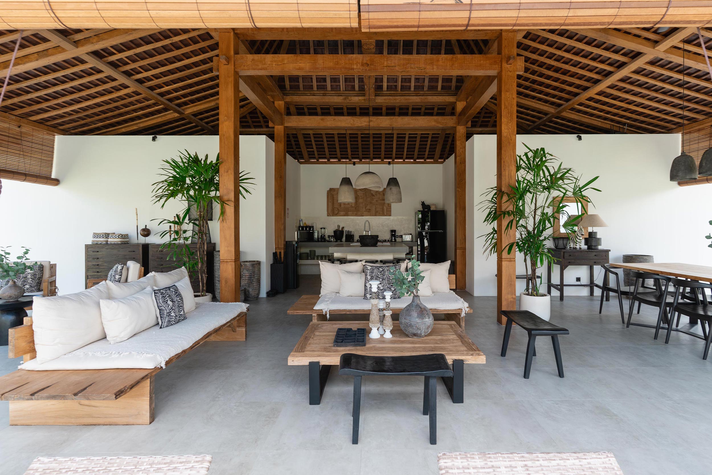 Seminyak Villa Sora - Sofa Area