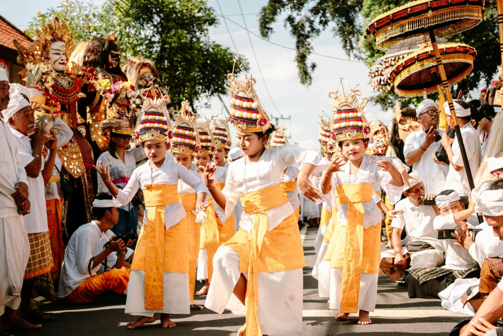 Balinese ceremony procession, a key date to plan around in your Bali travel checklist